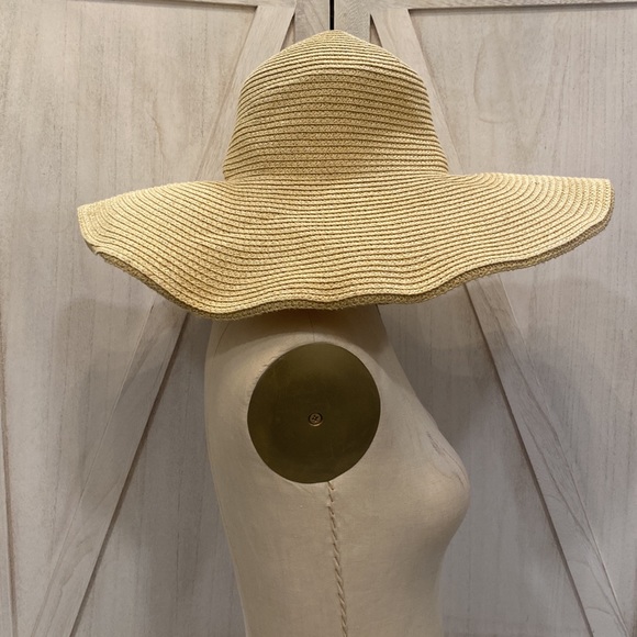 3/$20 100% paper sunhat - Picture 2 of 5